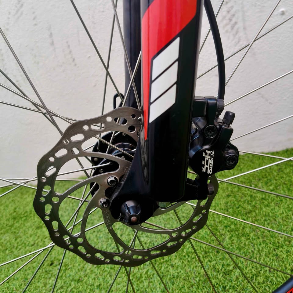 Merida Big Seven 40 27.5 Talla M | CashCycle Canarias-Península 3 Bicicleta de montaña Merida Big Seven 40 talla M 27.5 usada como nueva, disponible en CashCycle Puerto de la Cruz Tenerife, con envíos a Islas Canarias y Península.